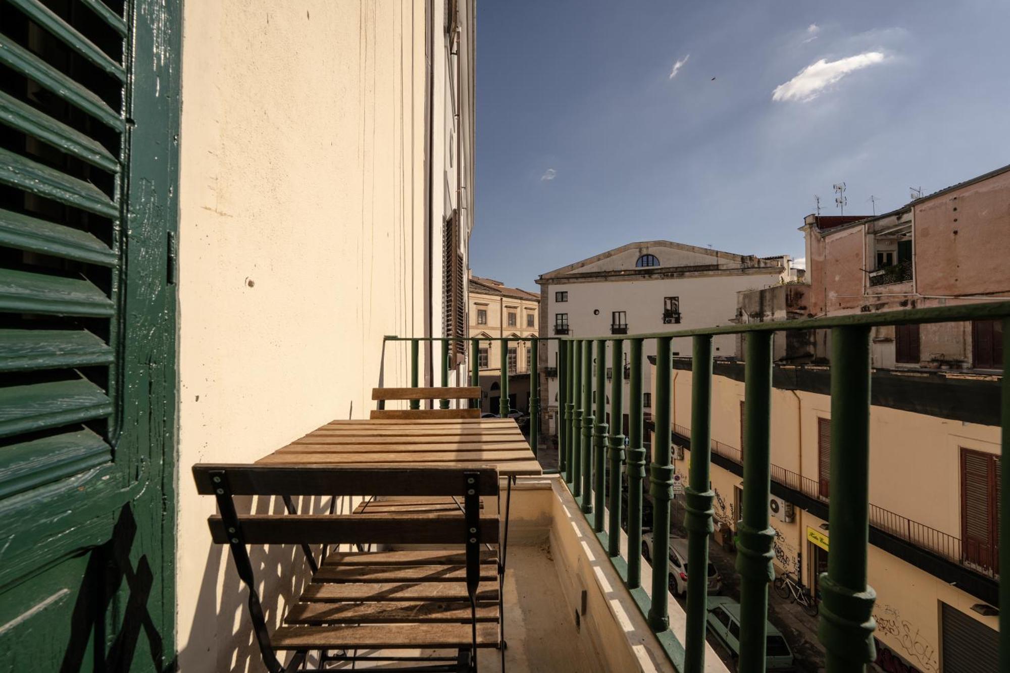 Valguarnera Studio Apartments Palermo Exterior foto